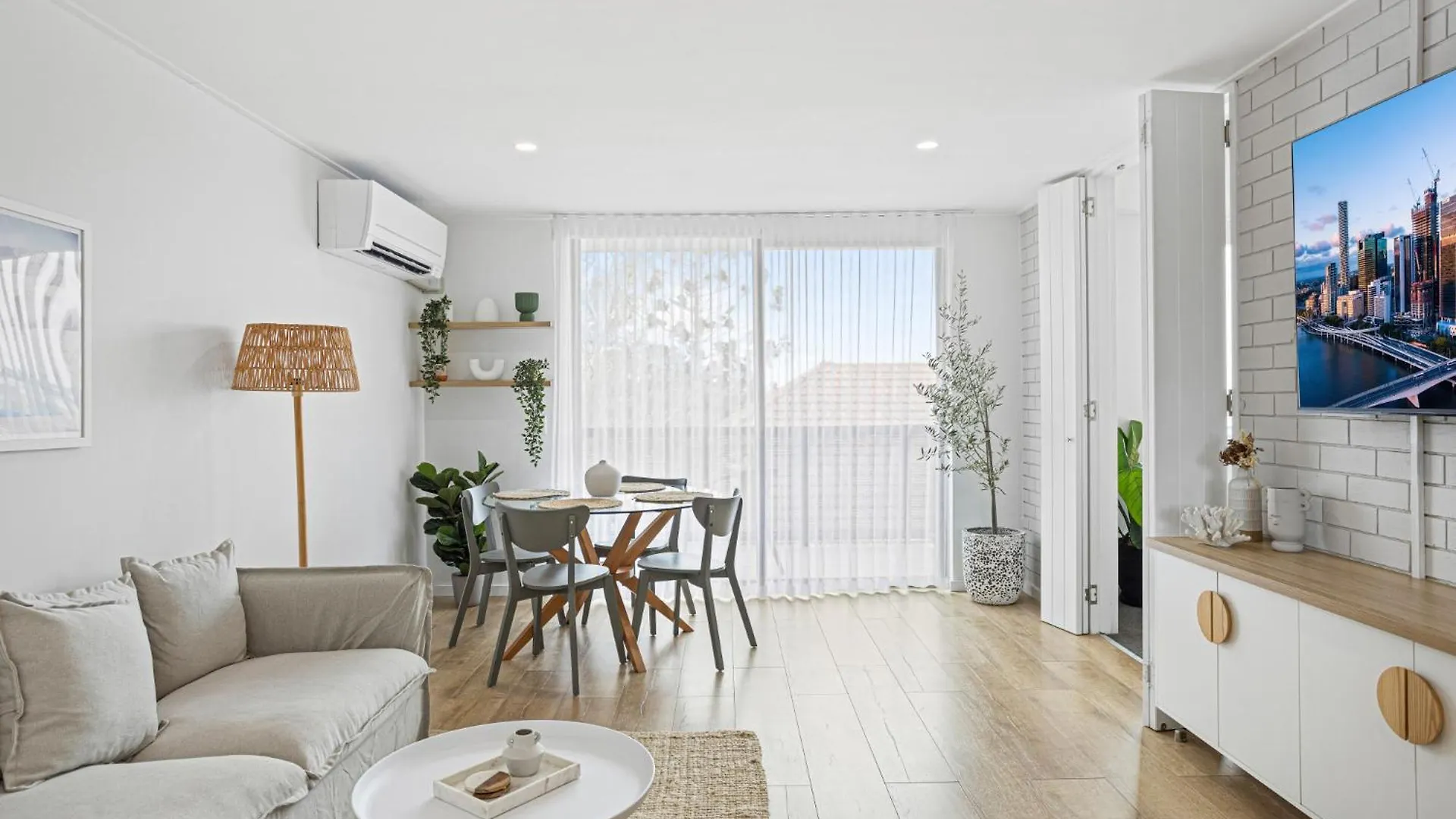 Spacious 1-Bed In The Heart Of Teneriffe Brisbane